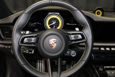 2023 Porsche 911 Carrera GTS