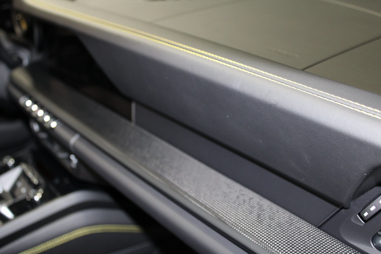 2023 Porsche 911 Carrera GTS