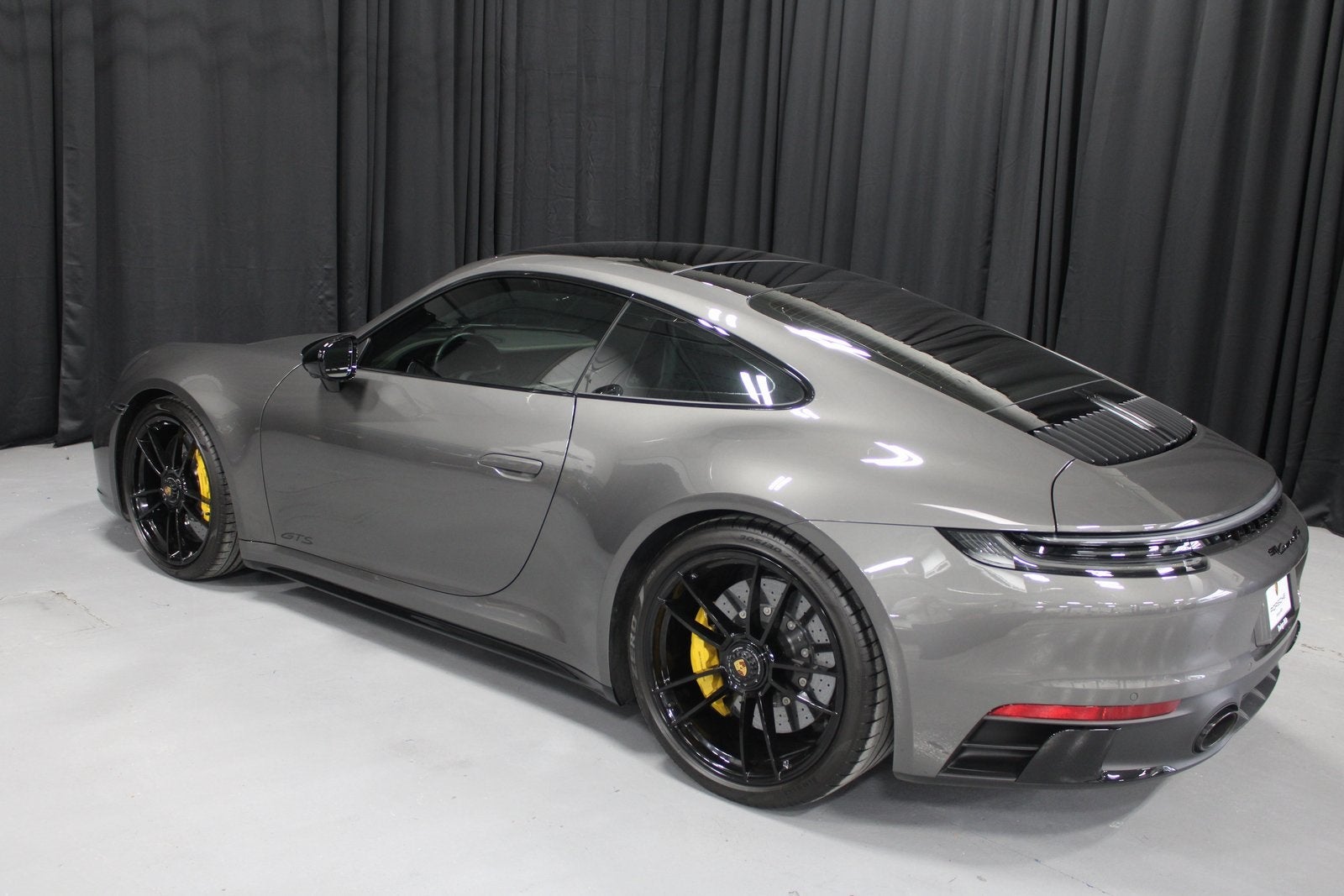 2023 Porsche 911 Carrera GTS