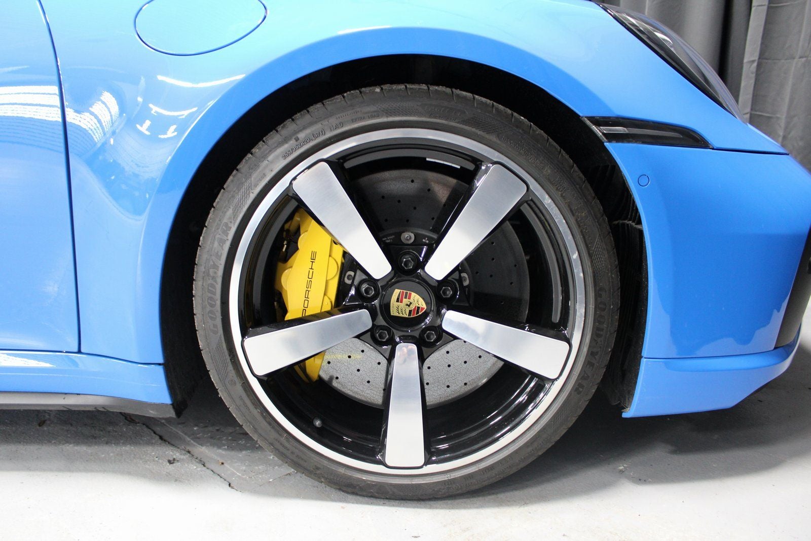 2024 Porsche 911 Turbo S