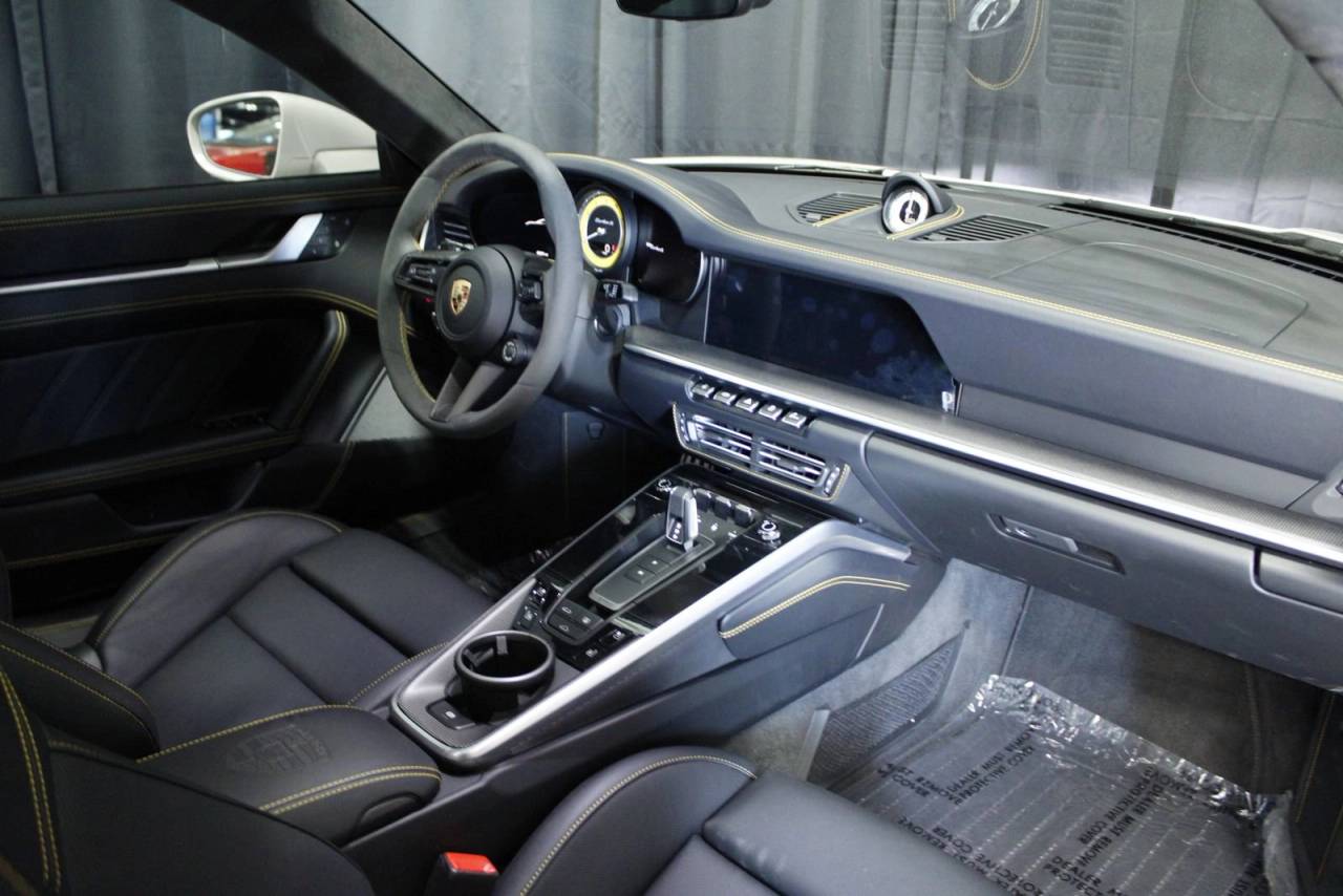 2025 Porsche 911 Turbo S