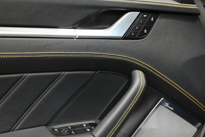 2025 Porsche 911 Turbo S