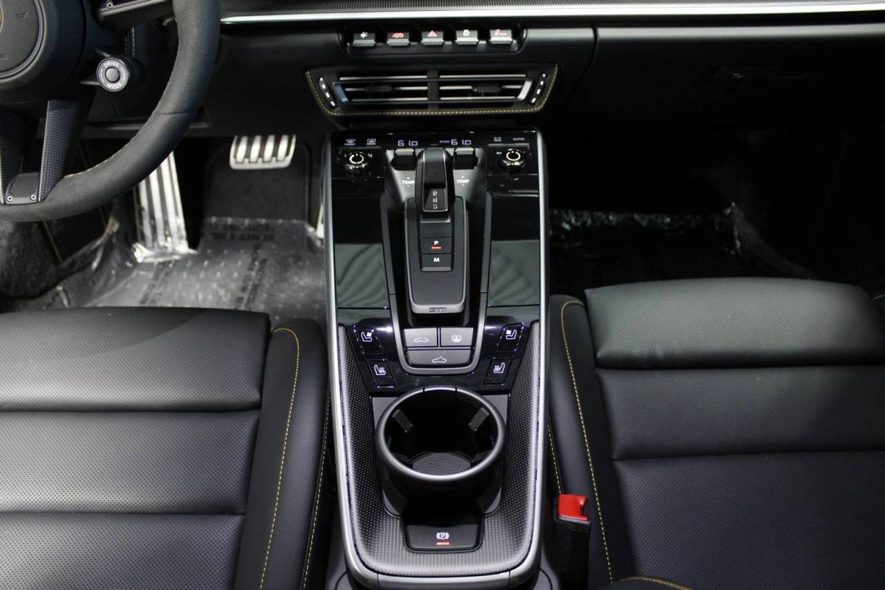 2025 Porsche 911 Turbo S