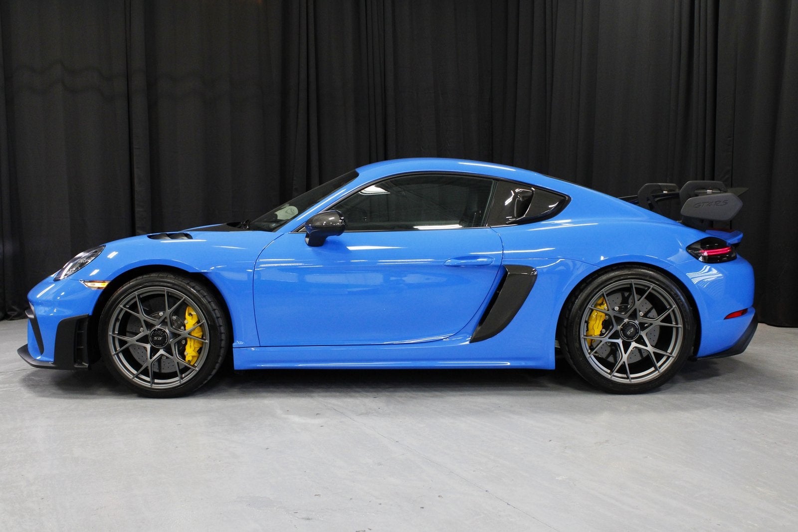 2025 Porsche 718 Cayman GT4 RS