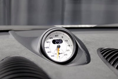 2025 Porsche 718 Cayman GT4 RS