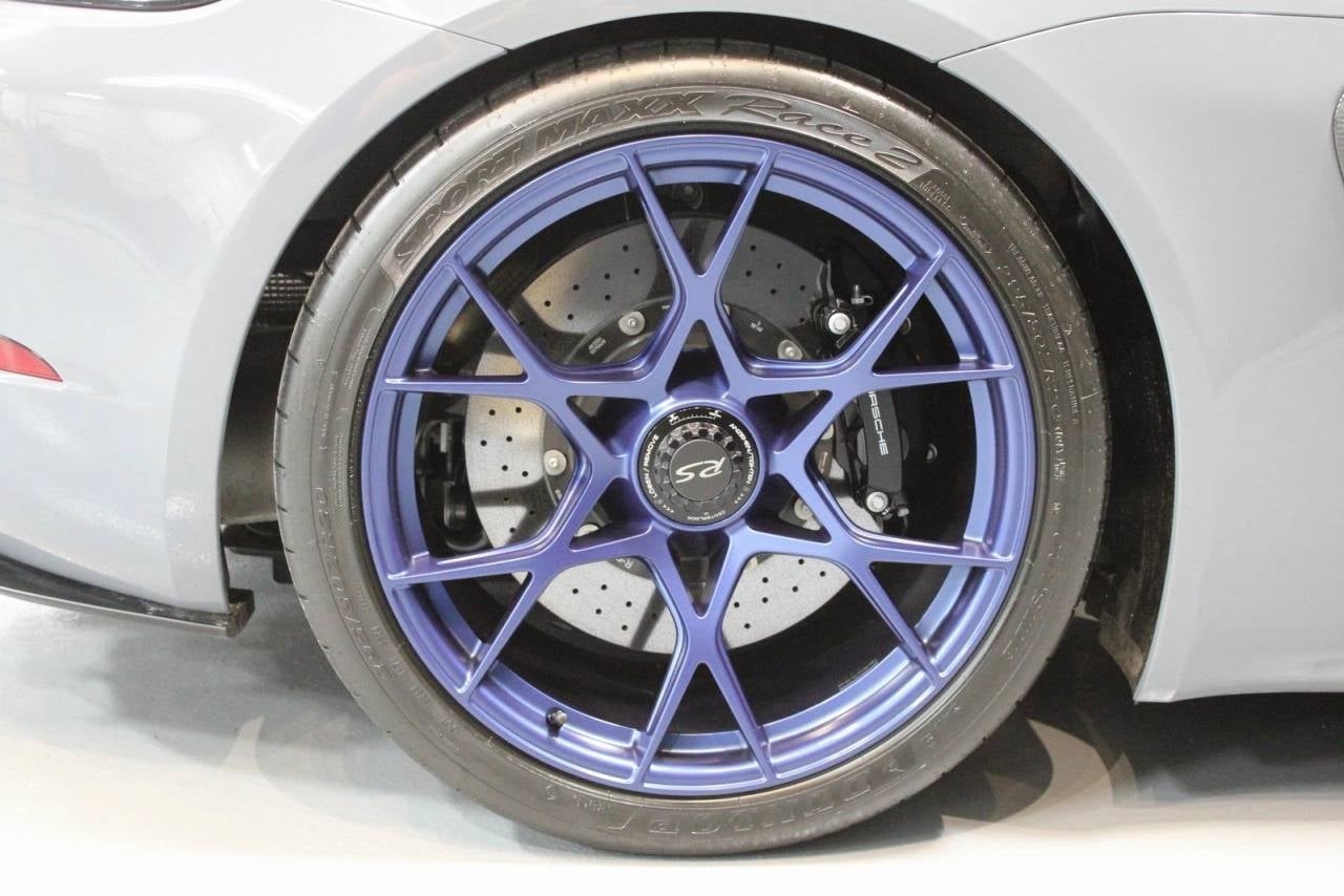 2025 Porsche 718 Cayman GT4 RS