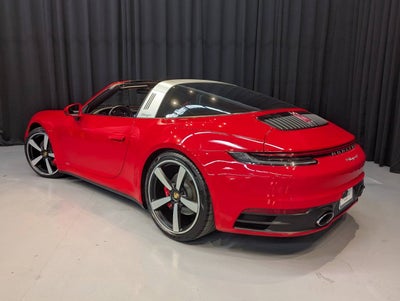2022 Porsche 911 Targa 4S