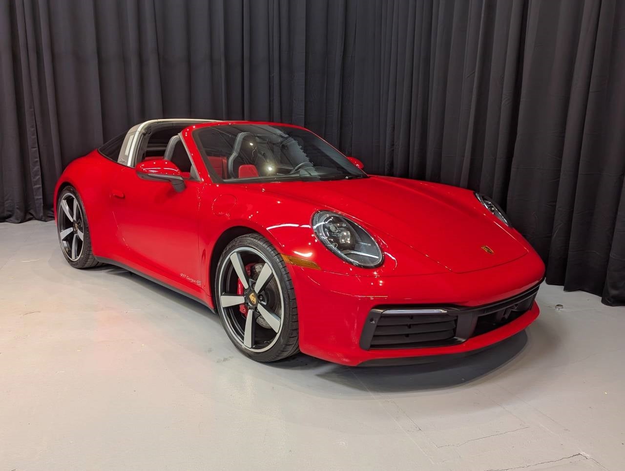 2022 Porsche 911 Targa 4S