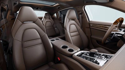2023 Porsche Panamera 4 E-Hybrid Executive