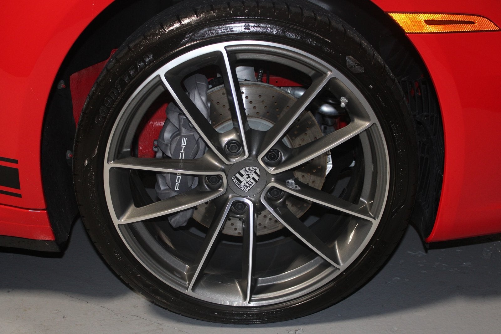 2024 Porsche 911 Carrera