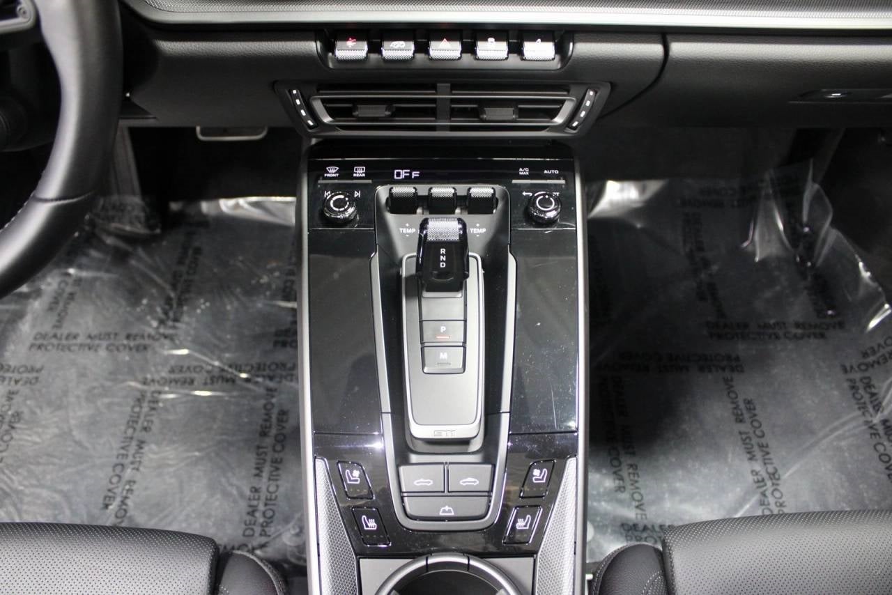 2024 Porsche 911 Carrera