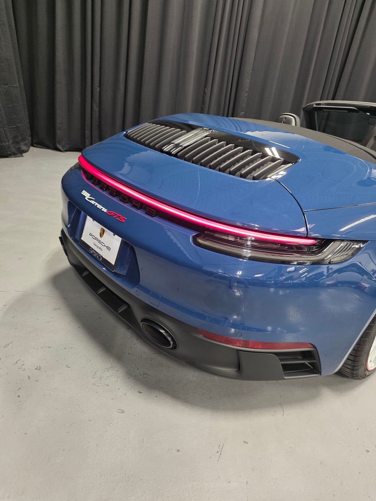 2023 Porsche 911 Carrera GTS