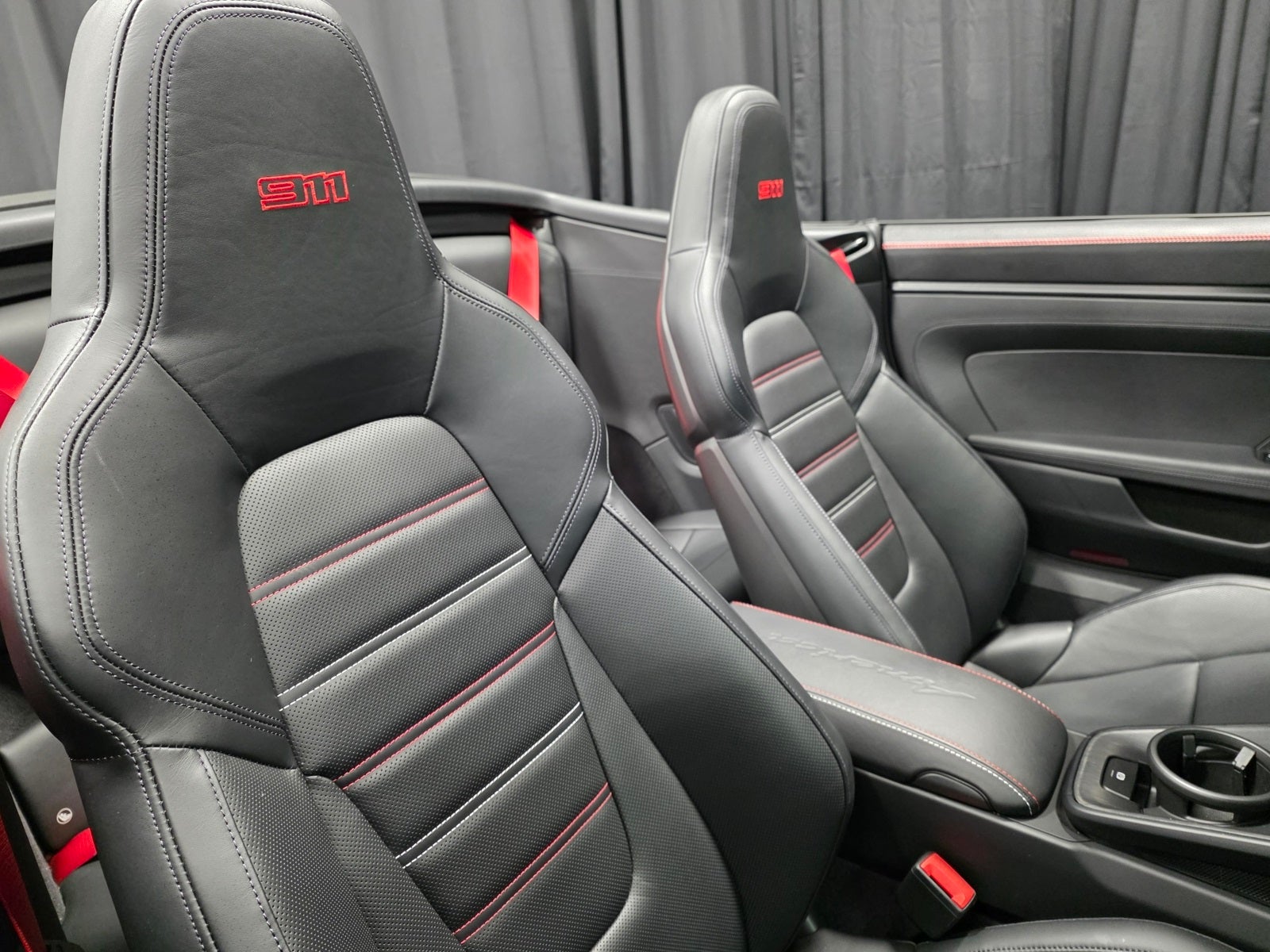 2023 Porsche 911 Carrera GTS