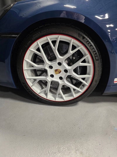 2023 Porsche 911 Carrera GTS