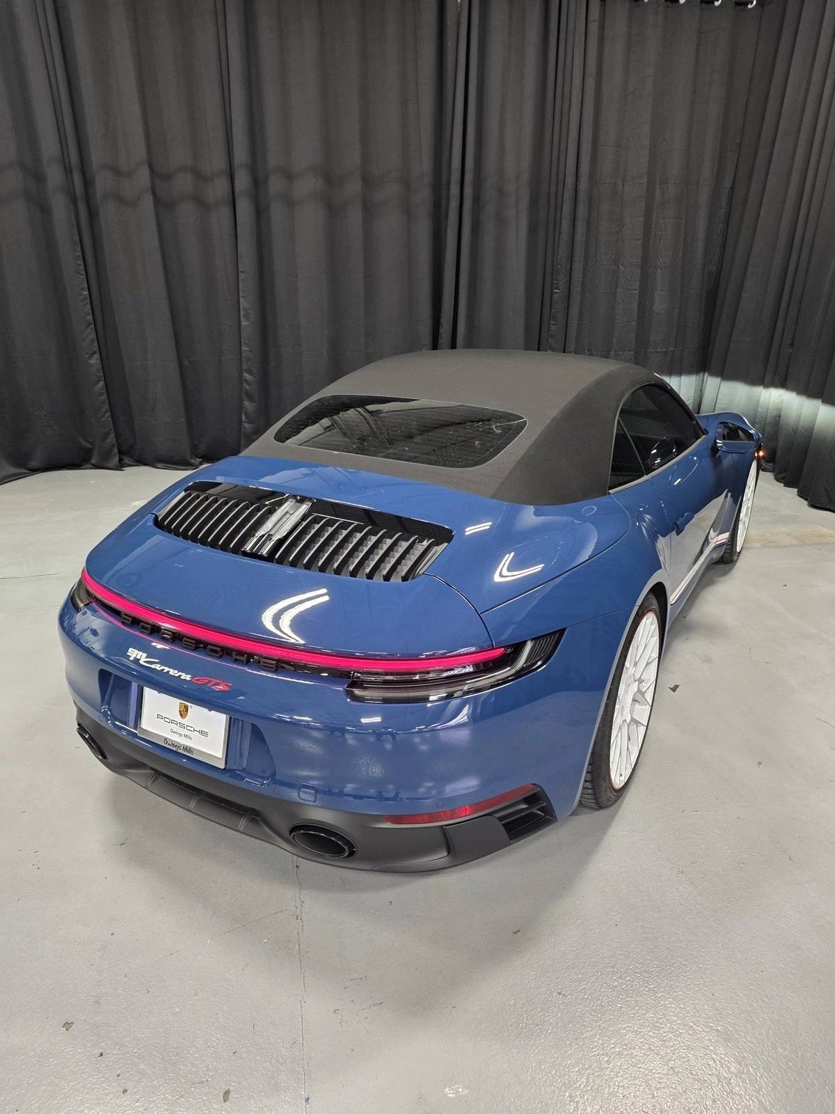 2023 Porsche 911 Carrera GTS