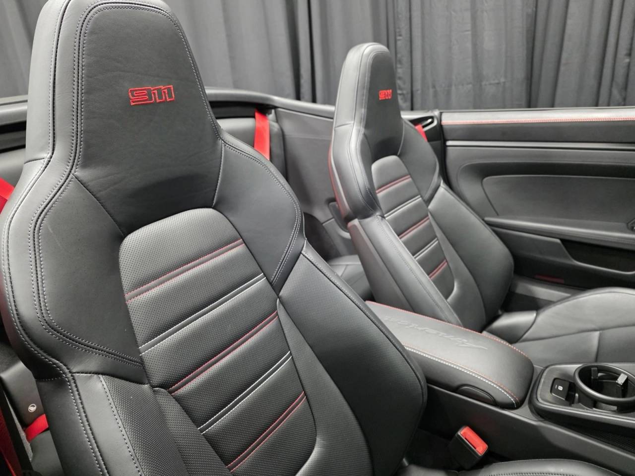 2023 Porsche 911 Carrera GTS