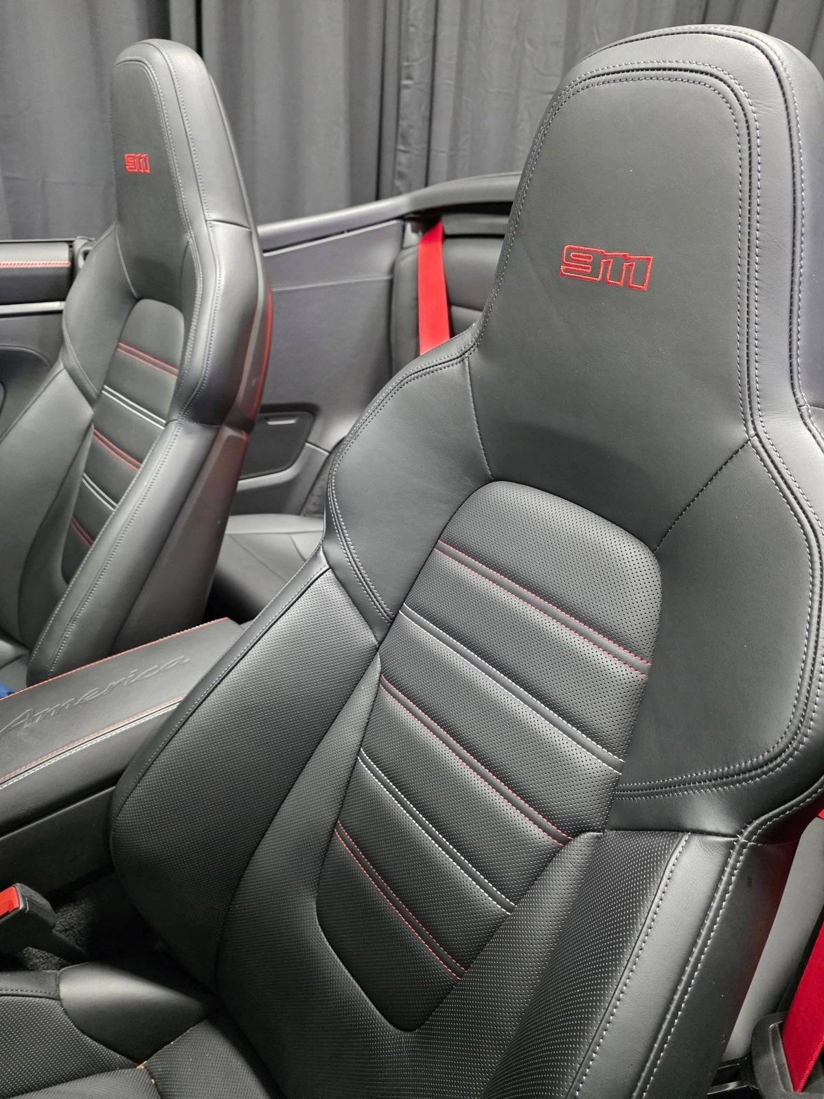 2023 Porsche 911 Carrera GTS