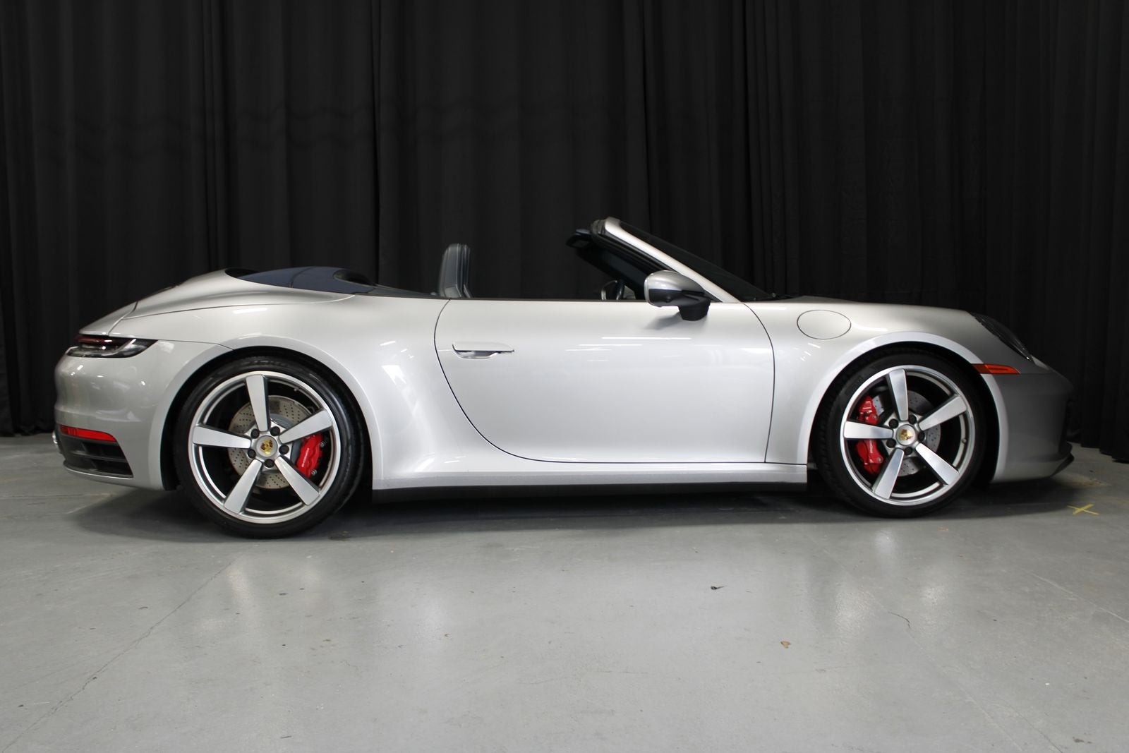 2021 Porsche 911 Carrera 4S Cabriolet