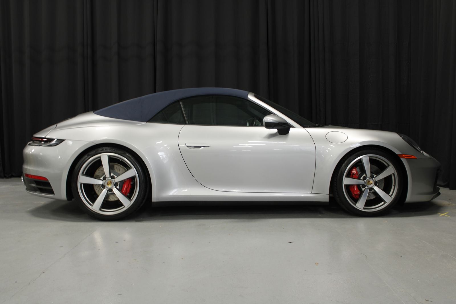 2021 Porsche 911 Carrera 4S Cabriolet