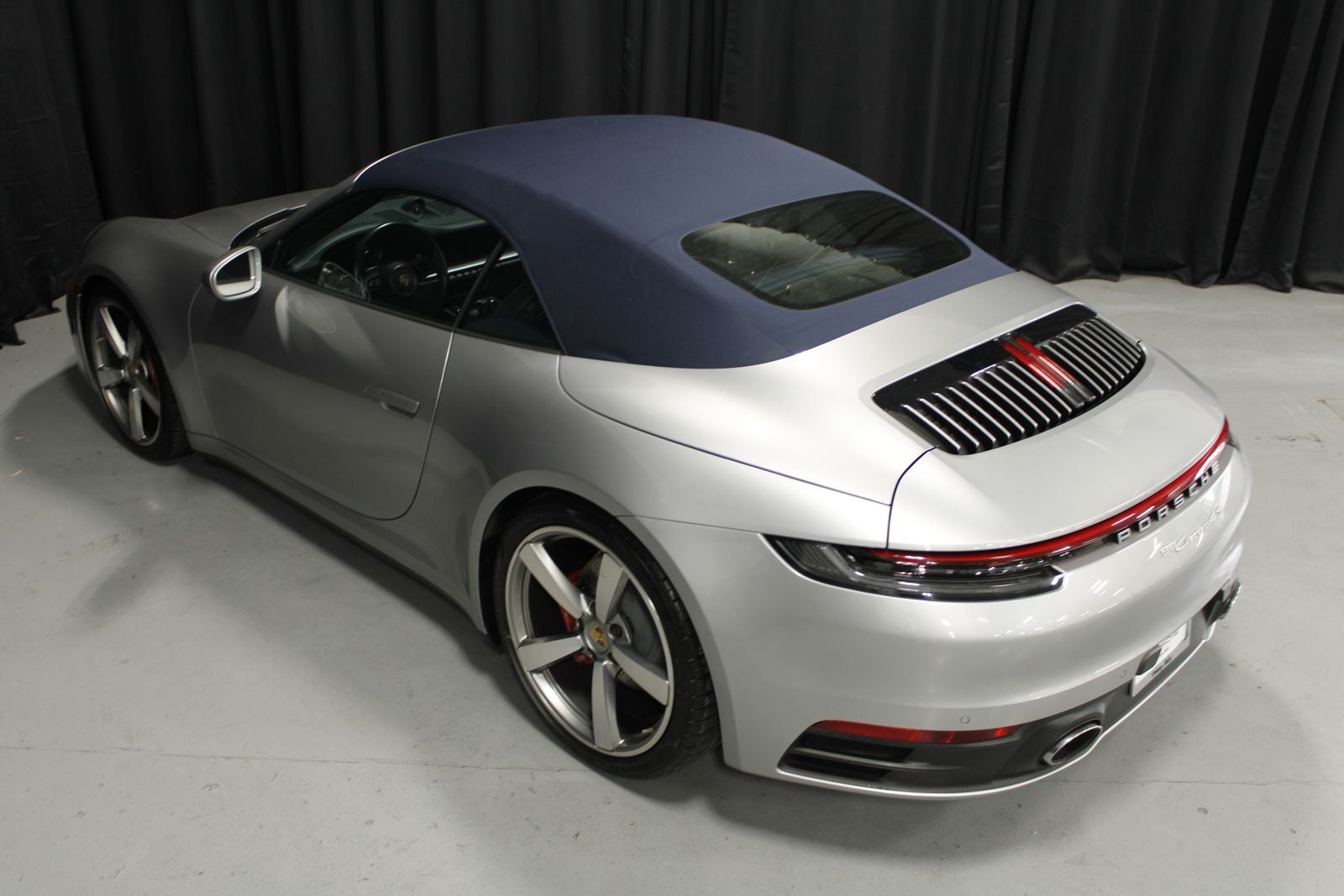 2021 Porsche 911 Carrera 4S Cabriolet