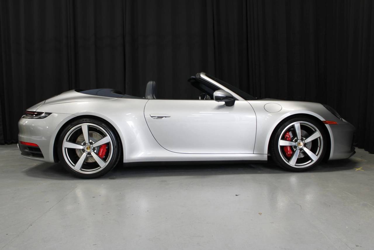 2021 Porsche 911 Carrera 4S Cabriolet