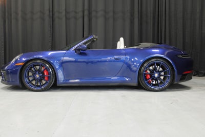 2024 Porsche 911 Carrera 4 GTS Cabriolet