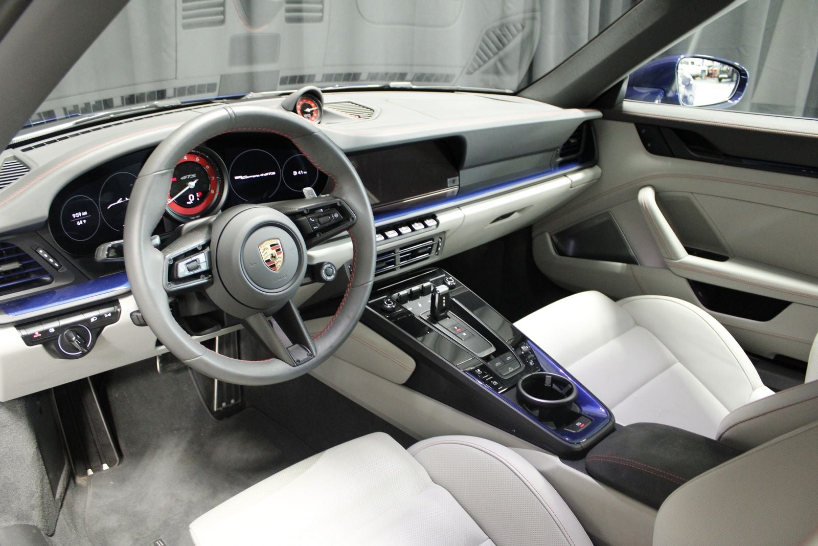 2024 Porsche 911 Carrera 4 GTS Cabriolet