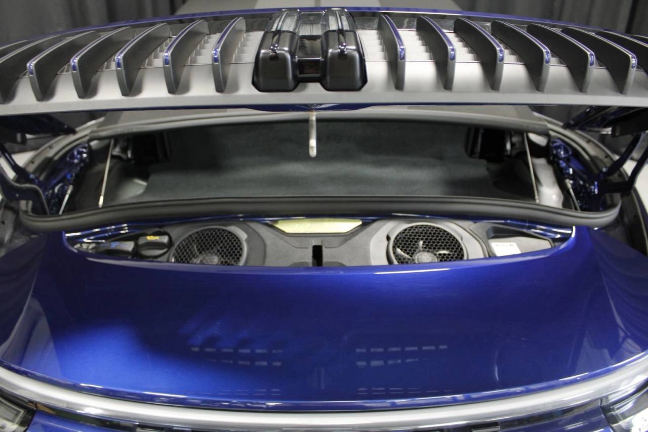 2024 Porsche 911 Carrera 4 GTS Cabriolet