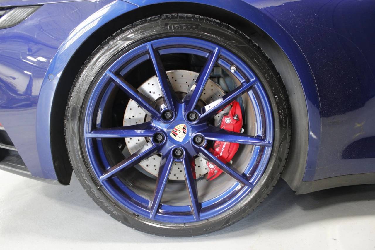 2024 Porsche 911 Carrera 4 GTS Cabriolet