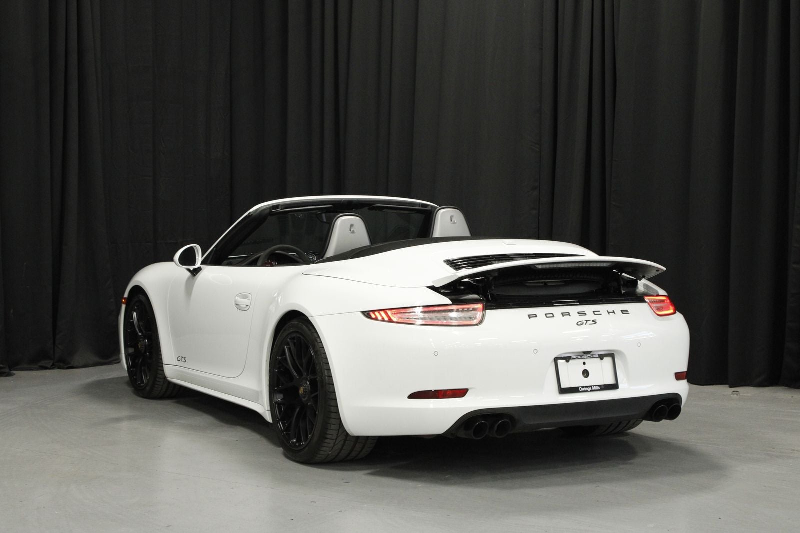 2016 Porsche 911 Carrera GTS Cabriolet