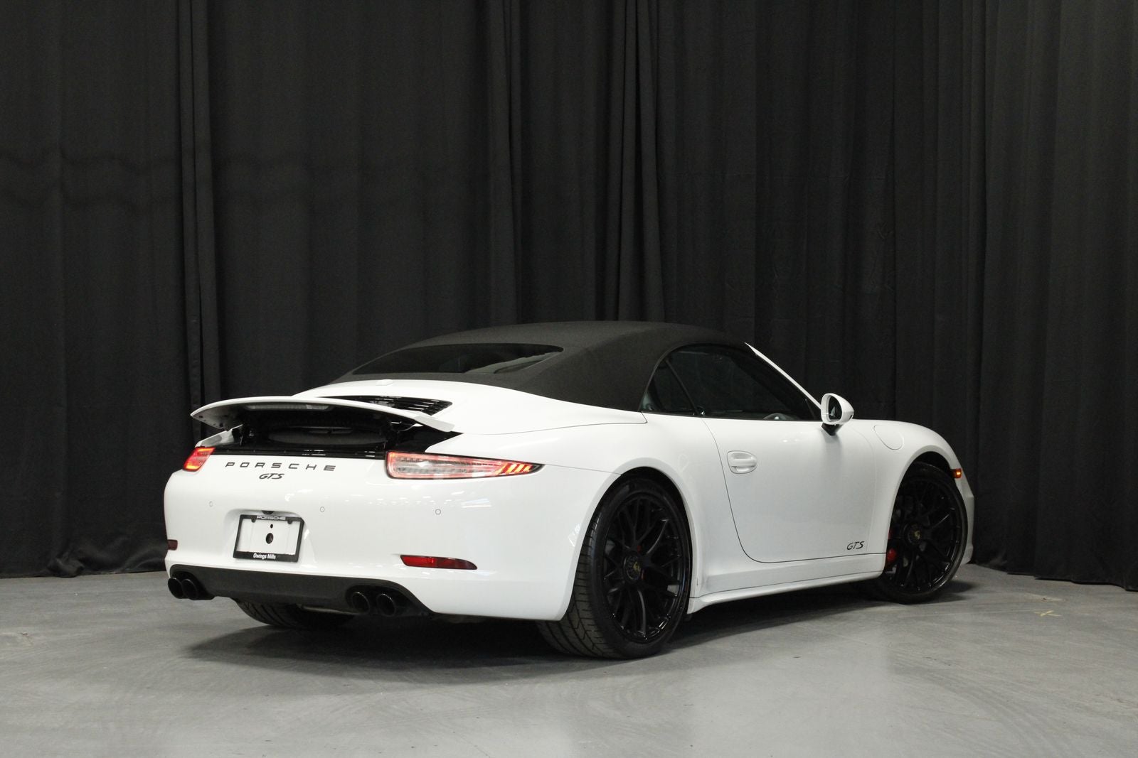 2016 Porsche 911 Carrera GTS Cabriolet