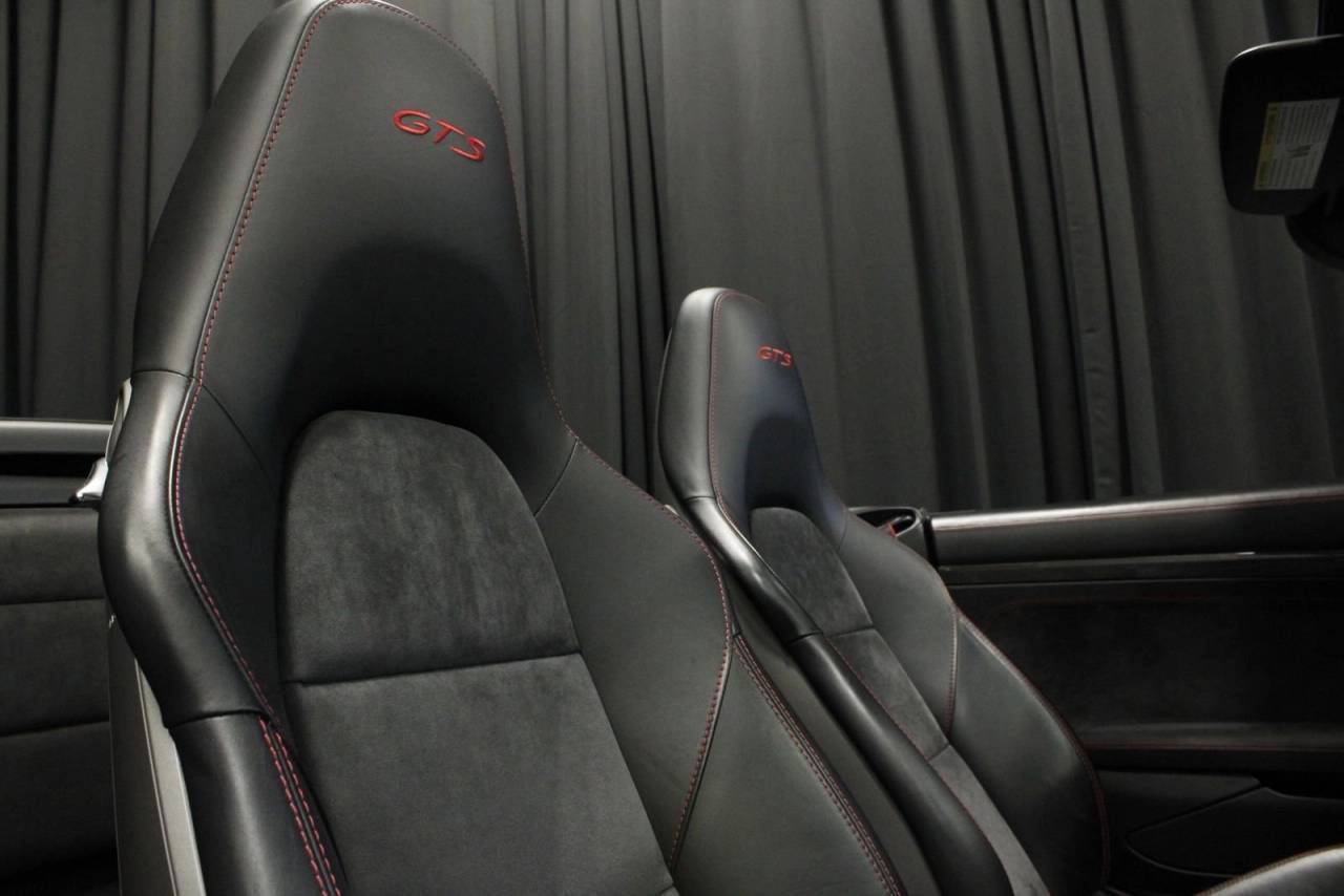 2016 Porsche 911 Carrera GTS Cabriolet