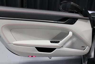 2024 Porsche 911 Carrera 4 GTS