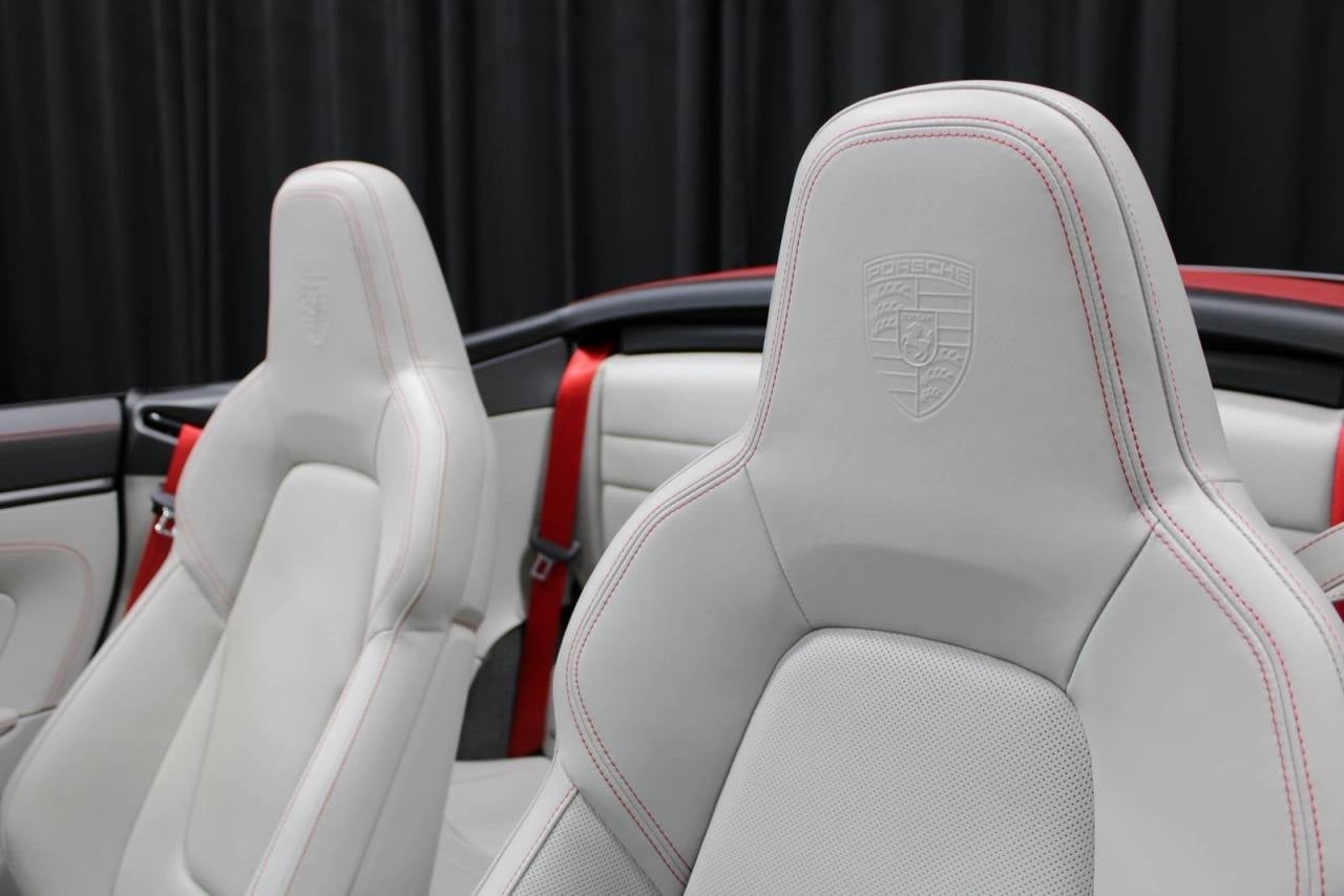 2024 Porsche 911 Carrera 4 GTS