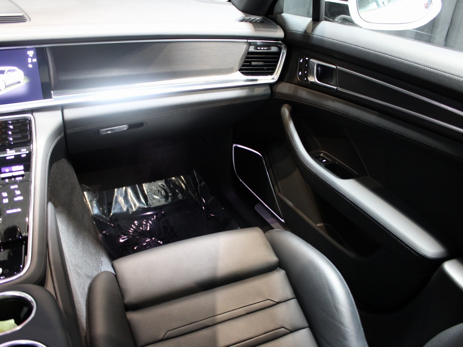 2023 Porsche Panamera E-Hybrid Sport Turismo 4