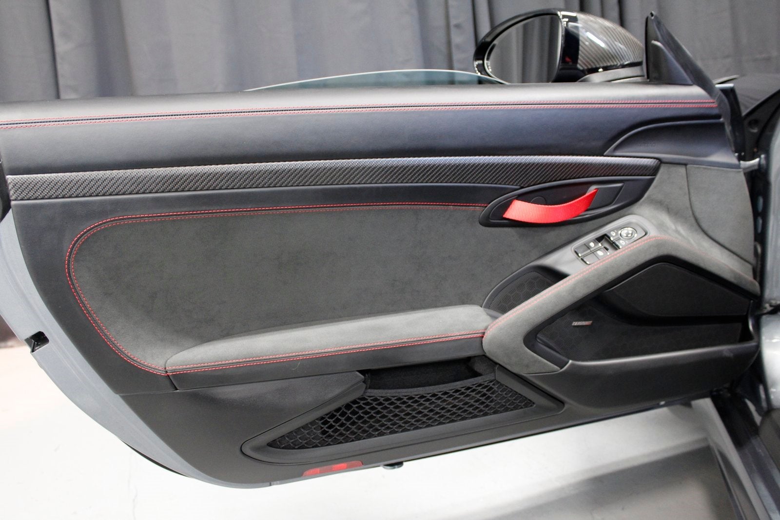 2025 Porsche 718 Spyder RS