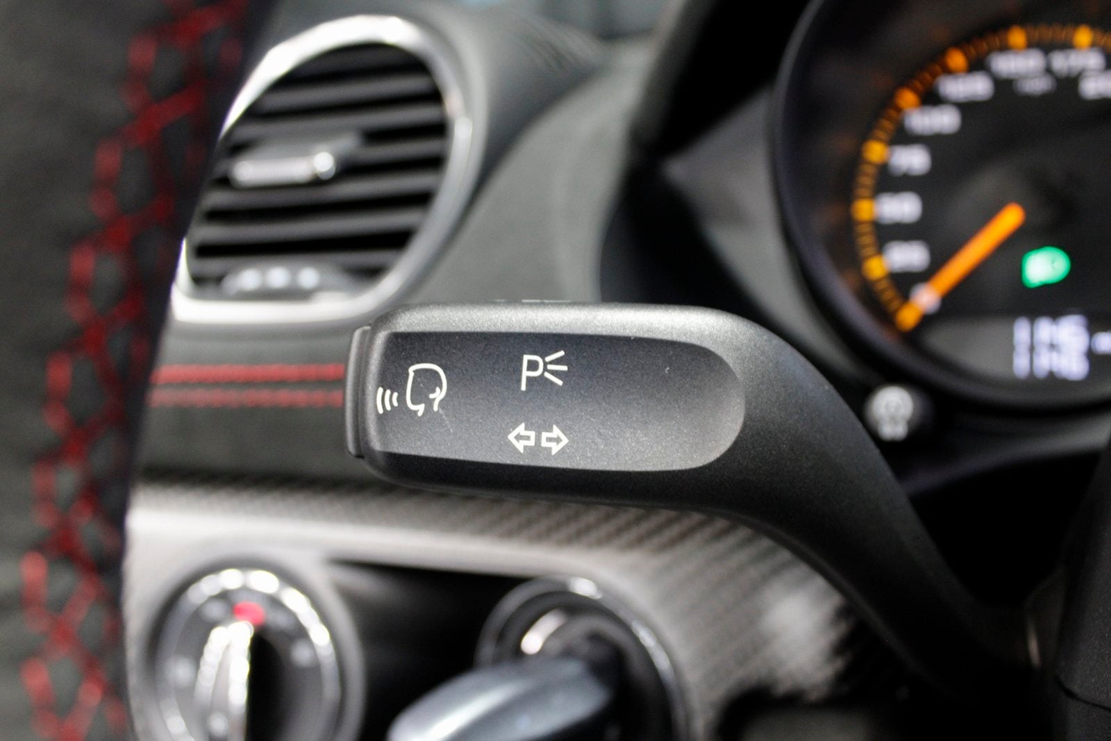 2025 Porsche 718 Spyder RS