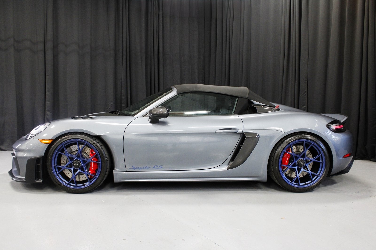 2025 Porsche 718 Spyder RS