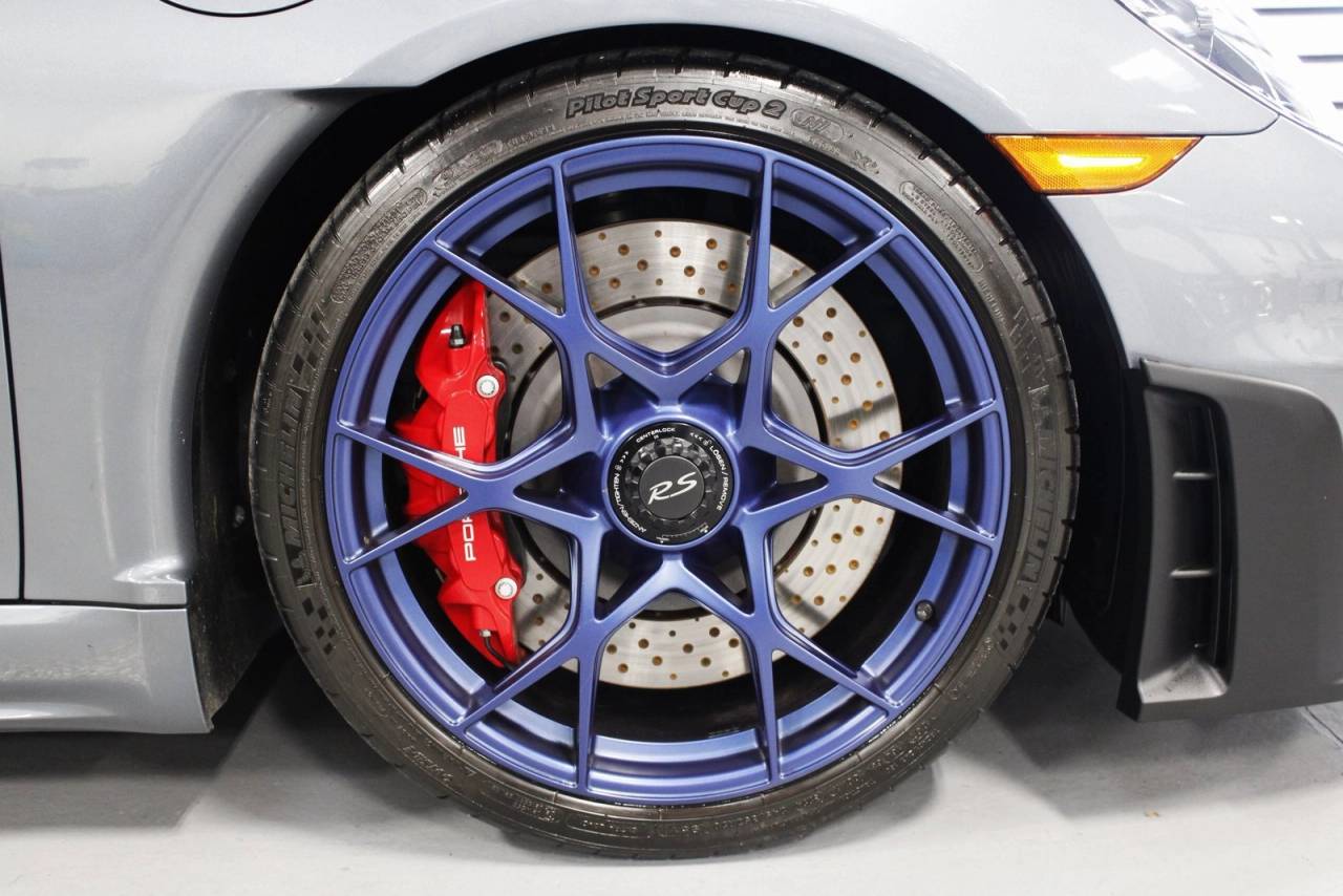 2025 Porsche 718 Spyder RS