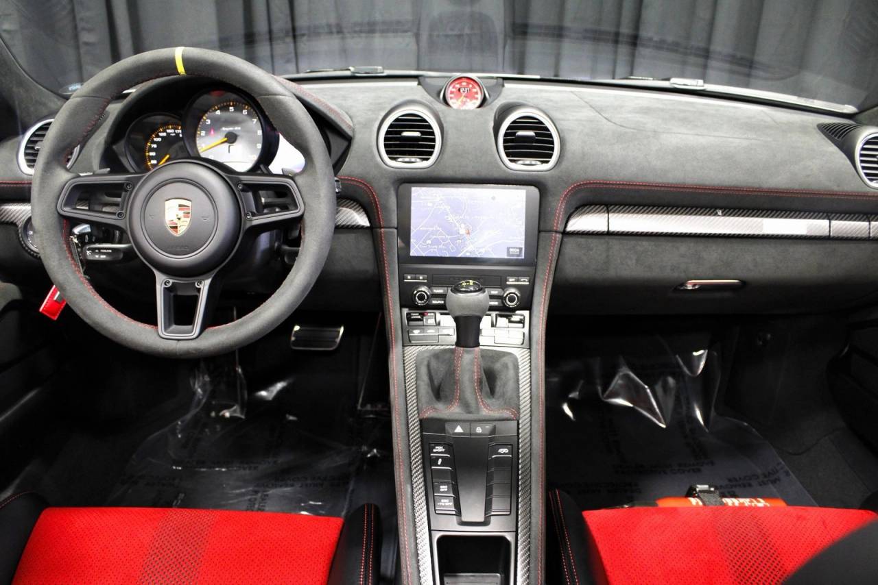 2025 Porsche 718 Spyder RS