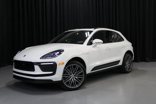 2025 Porsche Macan Base