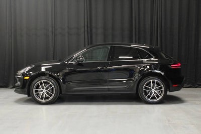 2025 Porsche Macan Base