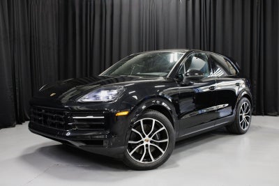 2025 Porsche Cayenne Base
