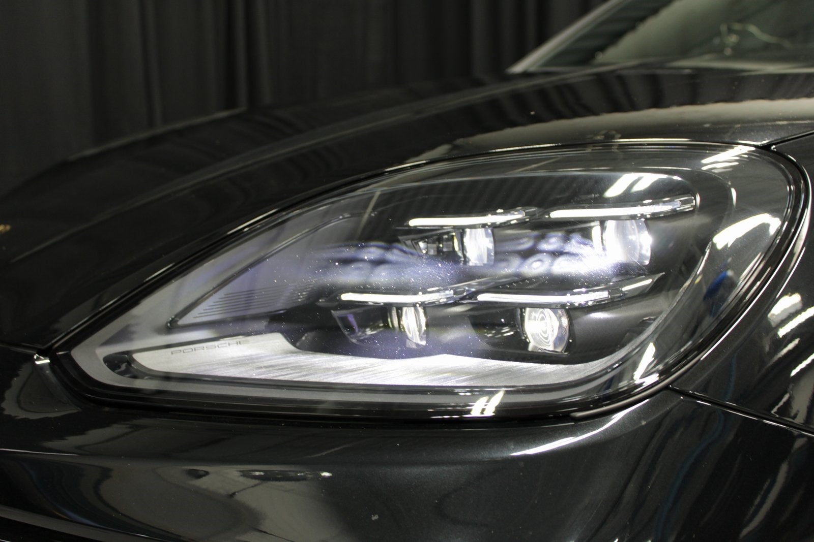 2025 Porsche Cayenne Base