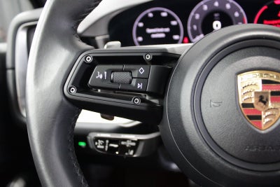 2025 Porsche Cayenne Base