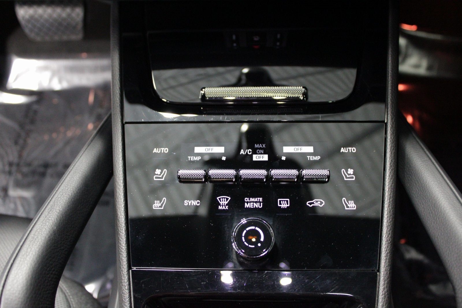 2025 Porsche Cayenne Base