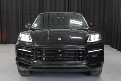 2025 Porsche Cayenne Base