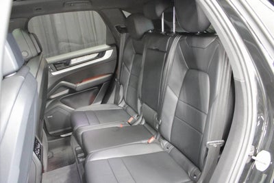 2025 Porsche Cayenne Base