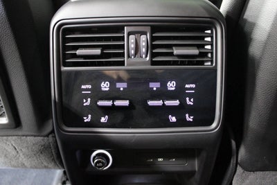 2025 Porsche Cayenne Base