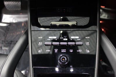 2025 Porsche Cayenne Base